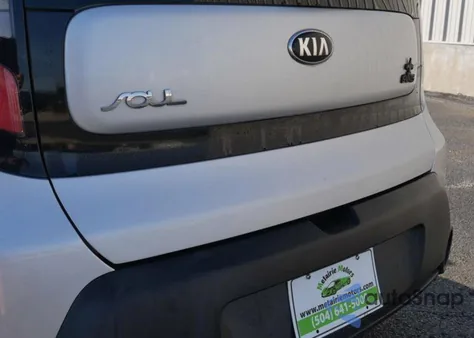 2015 Kia Soul from USA, damaged, VIN KNDJN2A29F7756203